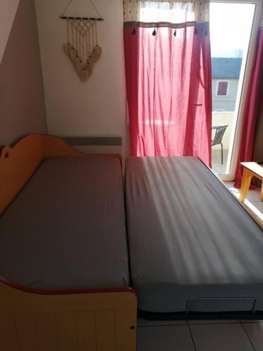 Appartement Calme Et Propre Le Goelia Saint-Geniez-dʼOlt Exterior foto